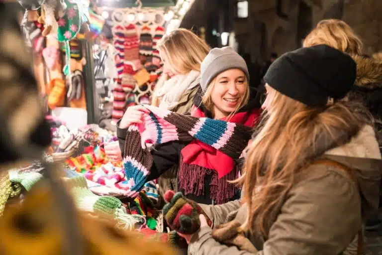 Selling Online And In Person This Christmas
